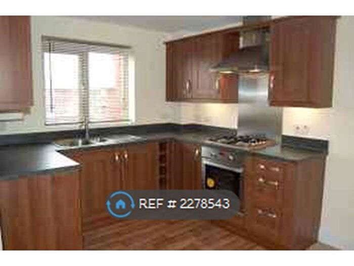 1 Bedroom Flat To Rent In Farnworth, Bolton, BL4