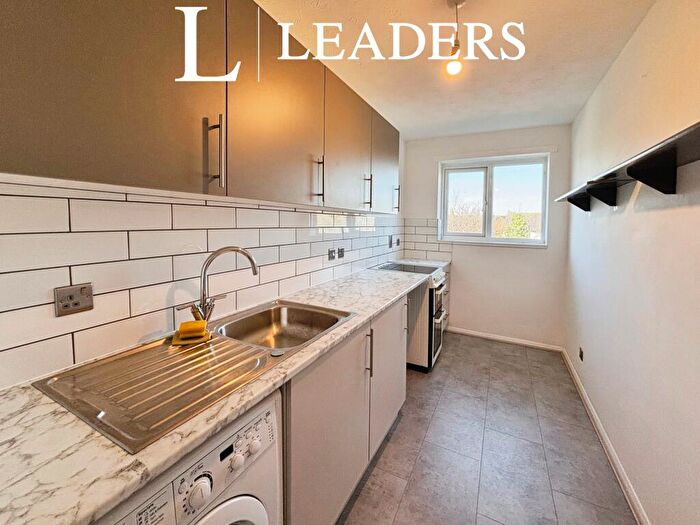 1 Bedroom Flat To Rent In Markwell Wood, CM19