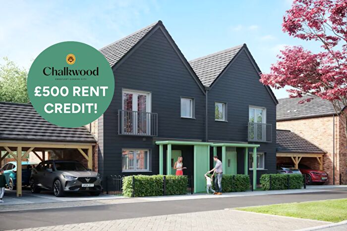 3 Bedroom Semi-Detached House To Rent In Colyer Drive, Swanscombe, Kent, DA10