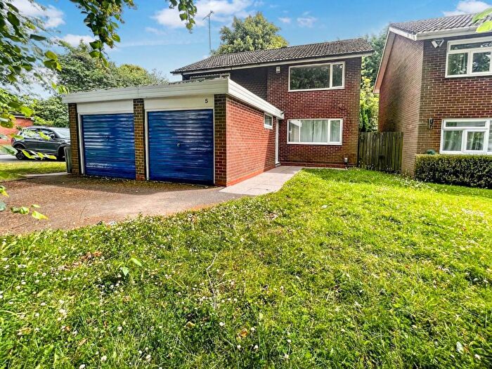 4 Bedroom Detached House To Rent In Rodman Close, Edgbaston, Birmingham, B15