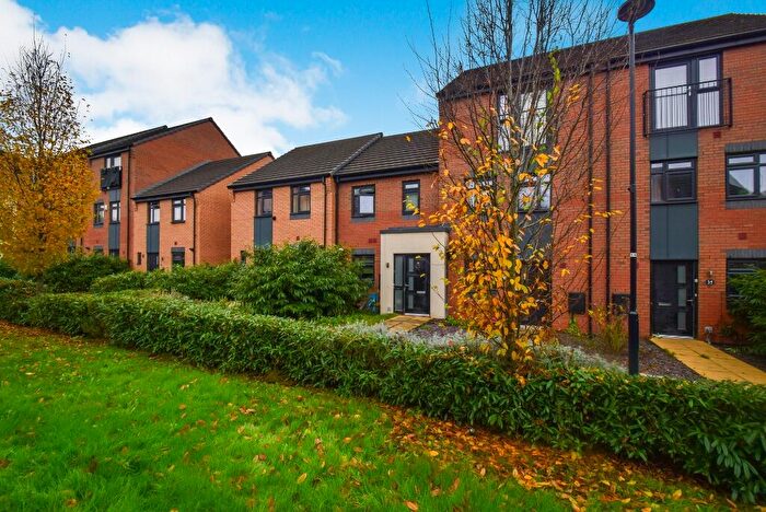 2 Bedroom Terraced House For Sale In Kiln View, Hanley, ST1