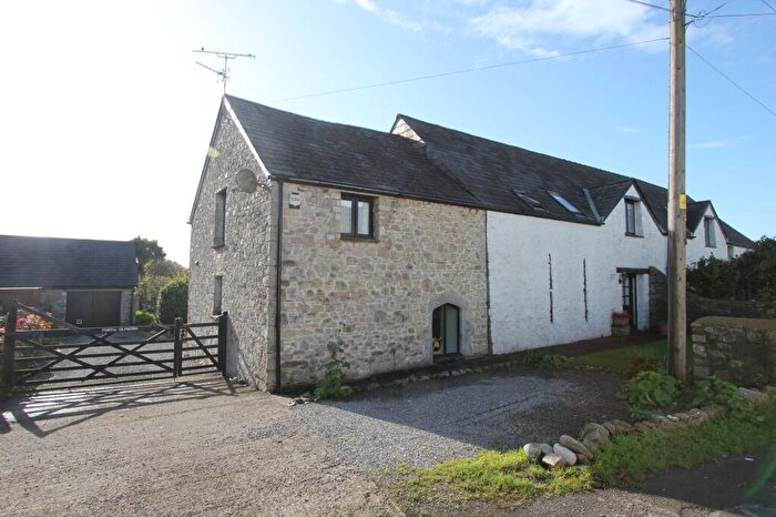 4 Bedroom Barn Conversion For Sale In Higher End, St. Athan, CF62