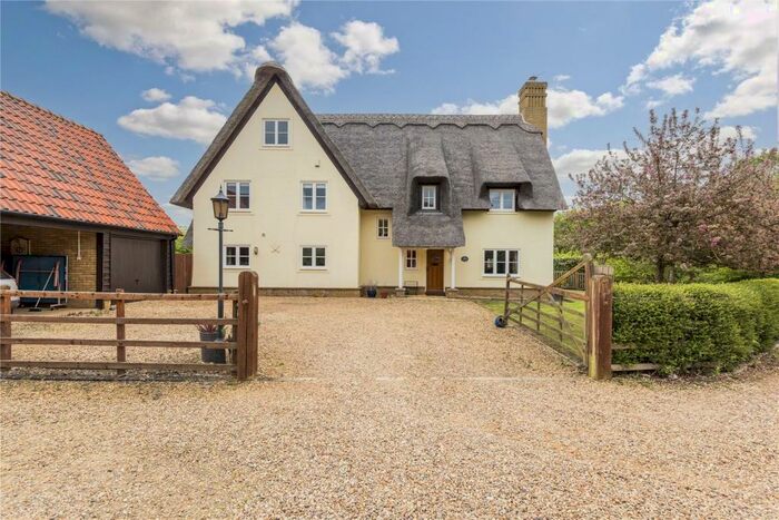 5 Bedroom Detached House For Sale In Home Farm Close, Abbots Ripton, Huntingdon, Cambridgeshire, PE28