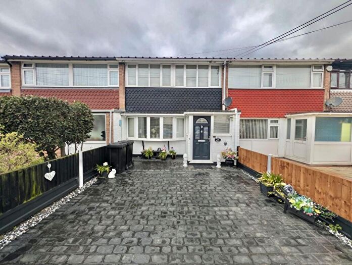 2 Bedroom Terraced House For Sale In Foster Road, Canvey Island, SS8