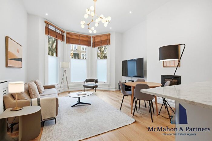 2 Bedroom Flat To Rent In Maida Vale, London, W9