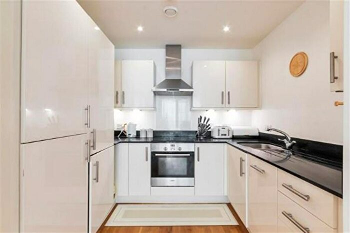 1 Bedroom Flat To Rent In Zenith Close, NW9