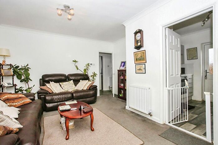 2 Bedroom Detached Bungalow For Sale In Lawson Avenue, Peterborough, PE2