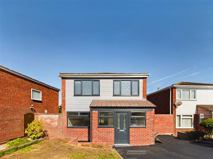 3 Bedroom Detached House To Rent In Brockley Crescent, Bleadon Hill, Weston-Super-Mare, North Somerset, BS24