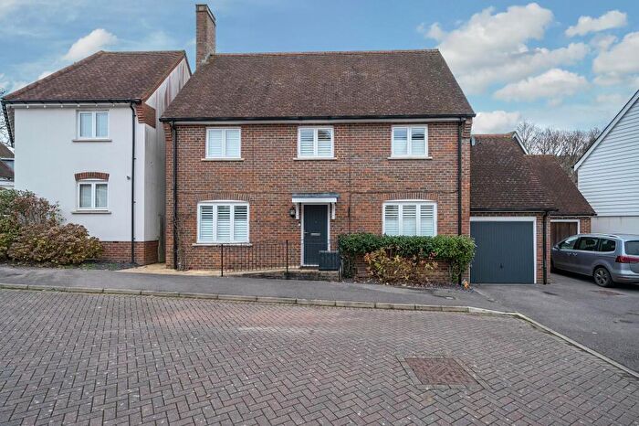 4 Bedroom Detached House For Sale In Trinity Fields, Lower Beeding, RH13