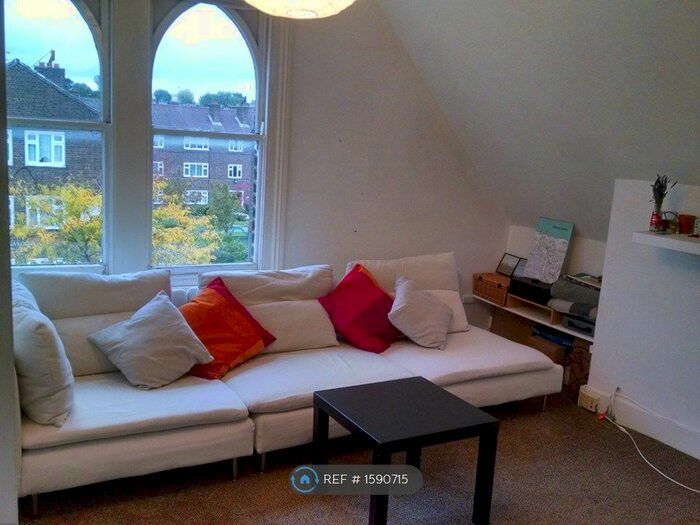 1 Bedroom Flat To Rent In Osborne Road, London, N4