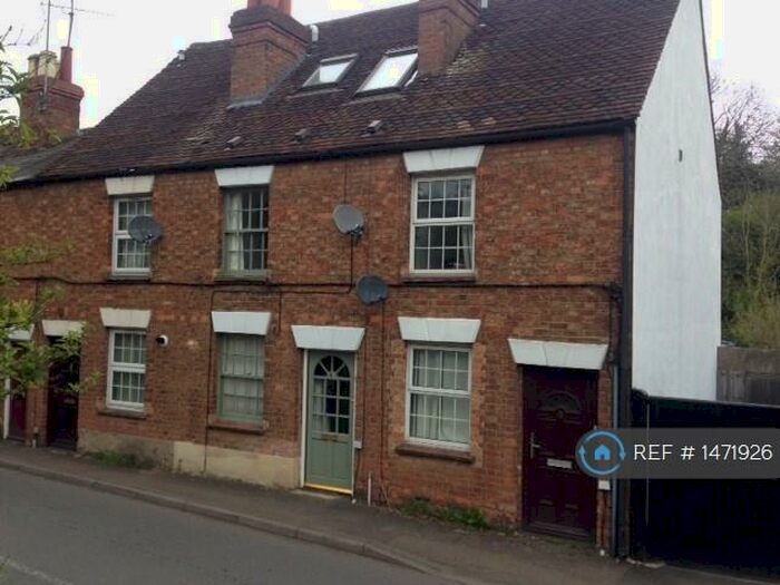 3 Bedroom Terraced House To Rent In Mitre Street, Buckingham, MK18