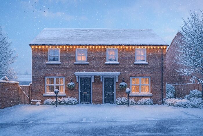 3 Bedroom Semi Detached House For Sale In Chaulden Meadows Long Chaulden, Hemel Hempstead, HP1