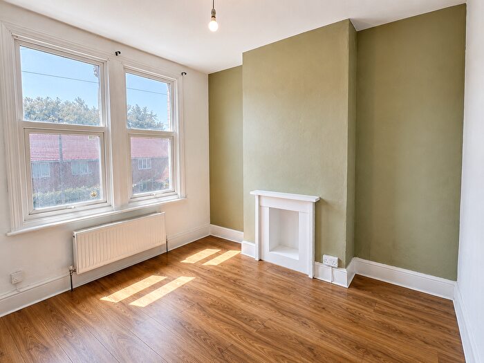 2 Bedroom Property To Rent In Upper Luton Road, Chatham, ME5