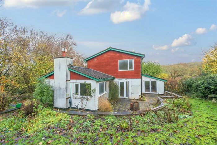 3 Bedroom Detached House For Sale In Cadbury Camp Lane, BS20