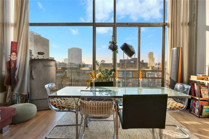 2 Bedroom Apartment To Rent In Union Wharf, N1