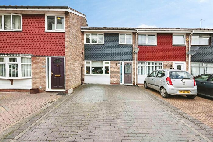 3 Bedroom Terraced House For Sale In Wincanton Croft, Birmingham, B36