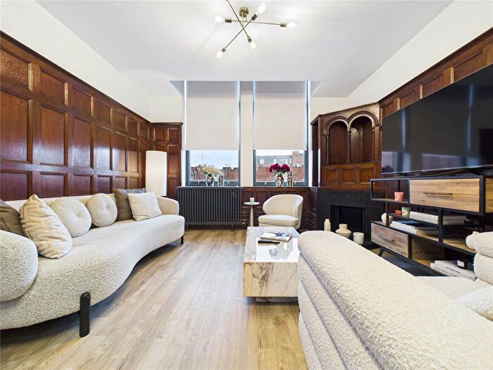 2 Bedroom Flat For Sale In Regent House, Bristol, BS3