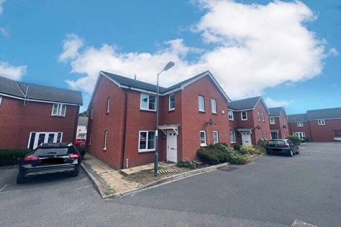 2 Bedroom Property To Rent In Eden Grove, Bristol, BS7