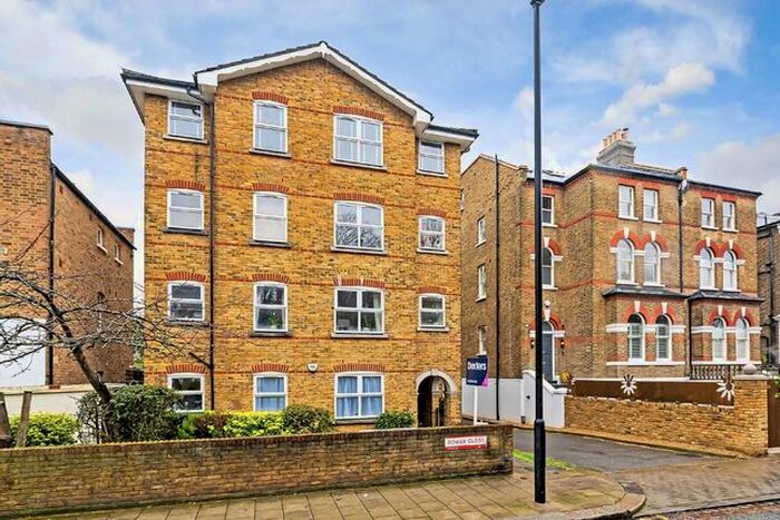 1 Bedroom Flat To Rent In Gower Close, London, SW4
