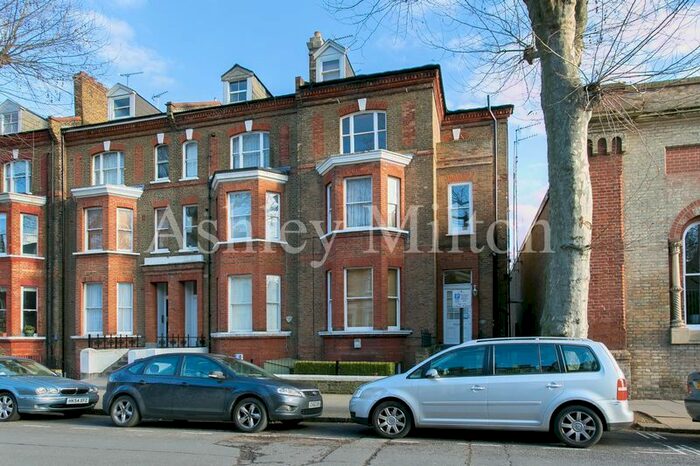 Studio To Rent In Randolph Avenue, London, W9