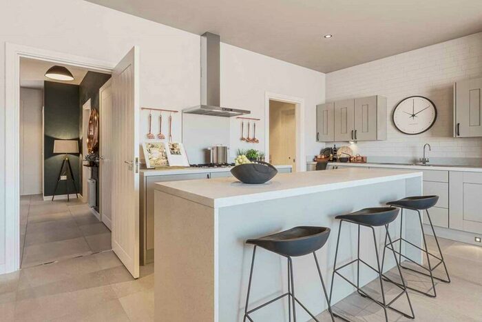 5 Bedroom Detached House For Sale In South Road, Wokingham, RG40