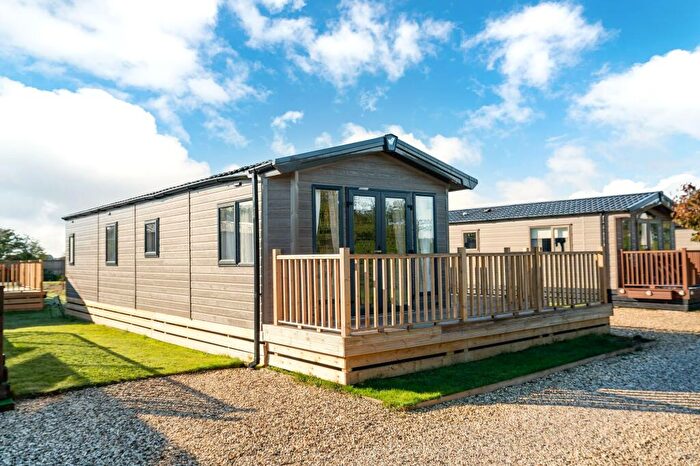 2 Bedroom Lodge For Sale In Willerby Sheraton, Fine Country Lodges, Street Lane, Goole, DN14