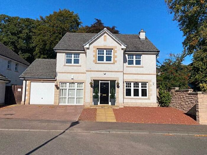 4 Bedroom Detached House For Sale In Mayfield Grove, Dundee, DD4