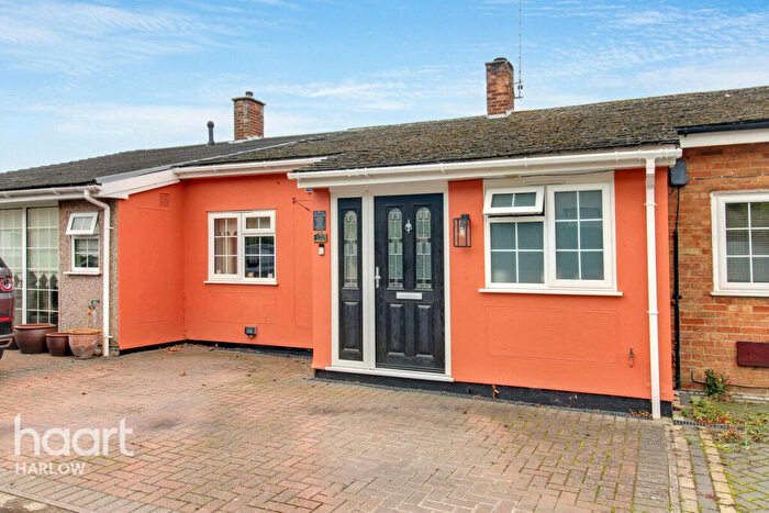 3 Bedroom Terraced House For Sale In Collins Meadow, Harlow, CM19