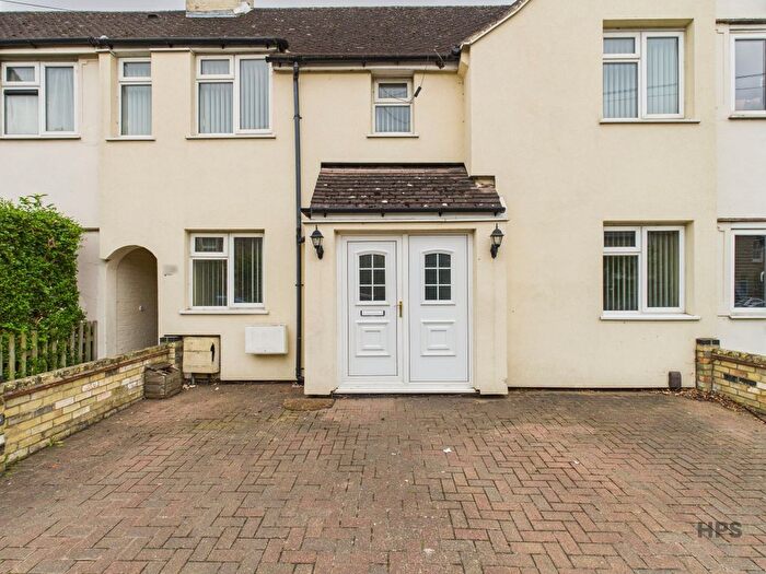 4 Bedroom Semi-detached House To Rent In Stanley Road, Cambridge, CB5