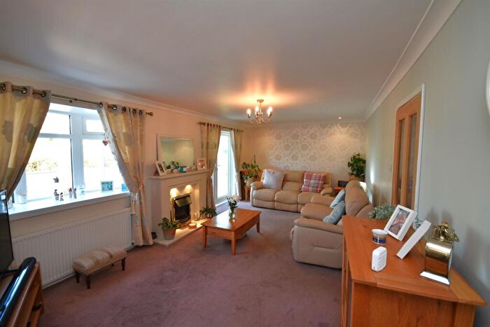 2 Bedroom Detached Bungalow For Sale In Sussex Avenue, Gawsworth, SK11