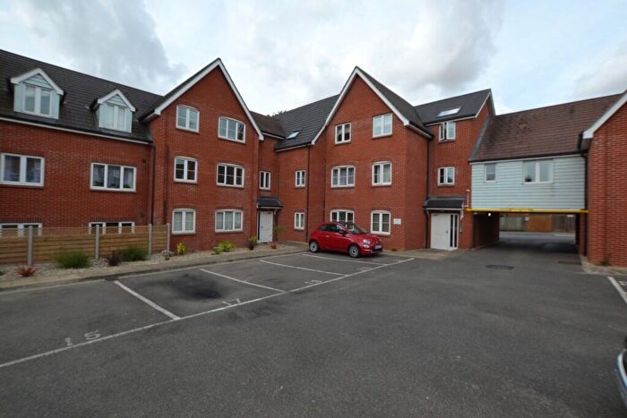 2 Bedroom Apartment To Rent In Bramford Road, Ipswich, Suffolk, IP1
