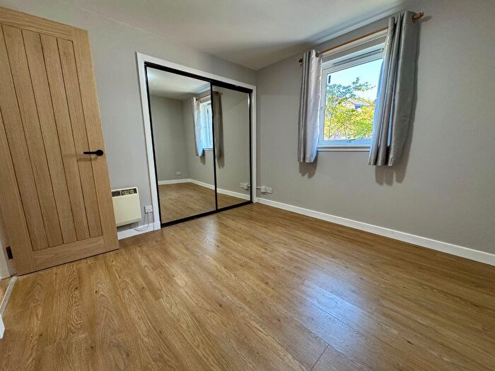 2 Bedroom Flat To Rent In Cherrybank Gardens, City Centre, Aberdeen, AB11