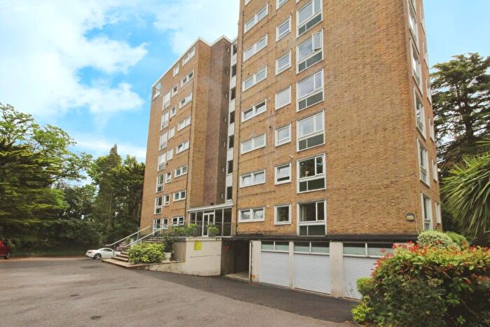 3 Bedroom Flat To Rent In The Avenue, Poole, Dorset, BH13
