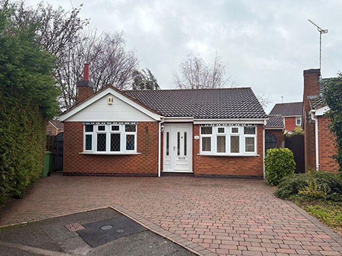 3 Bedroom Detached Bungalow For Sale In Wootton Close, Whetstone, Leicester, LE8