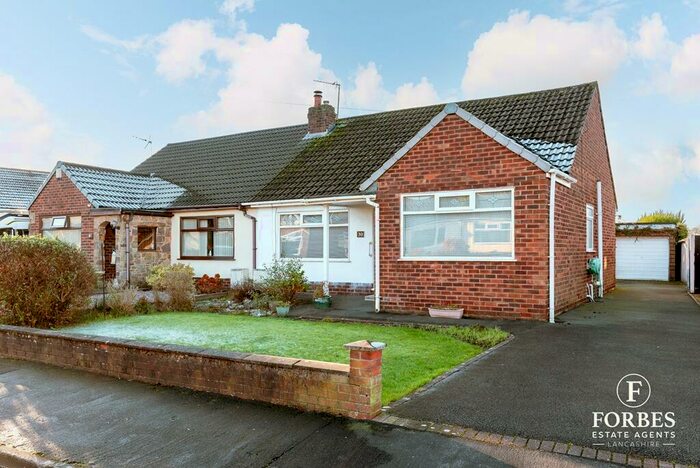 2 Bedroom Bungalow To Rent In Aldersleigh Crescent, Hoghton, Preston, PR5