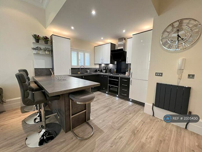 2 Bedroom Flat To Rent In Fairfield Road, Inverness, IV3