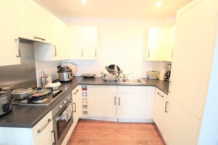 1 Bedroom Flat To Rent In St James Place, De Grey Road, CO4