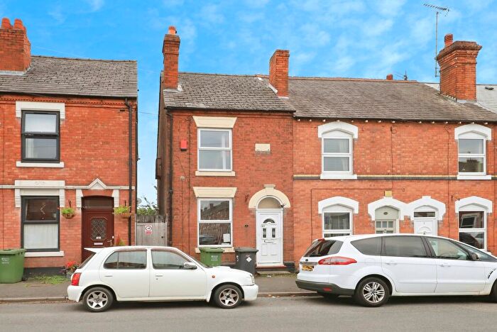 3 Bedroom End Of Terrace House For Sale In Plimsoll Street, Kidderminster, Worcestershire, DY11