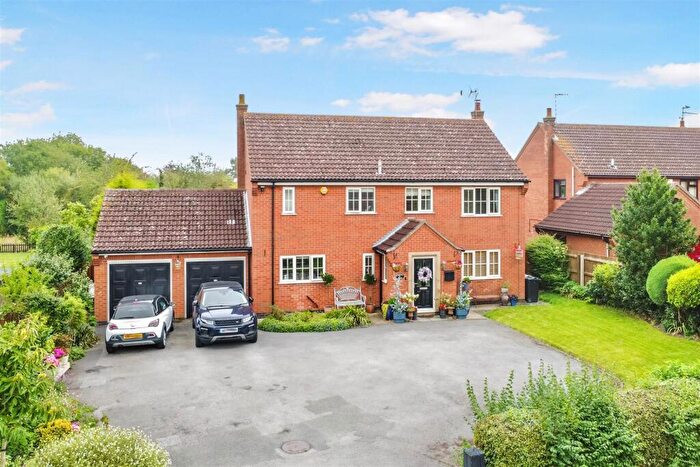 4 Bedroom Detached House For Sale In Main Street, Foston, Grantham, NG32
