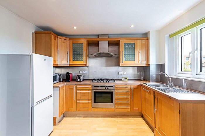 1 Bedroom Flat To Rent In Edgware Road, London, W2