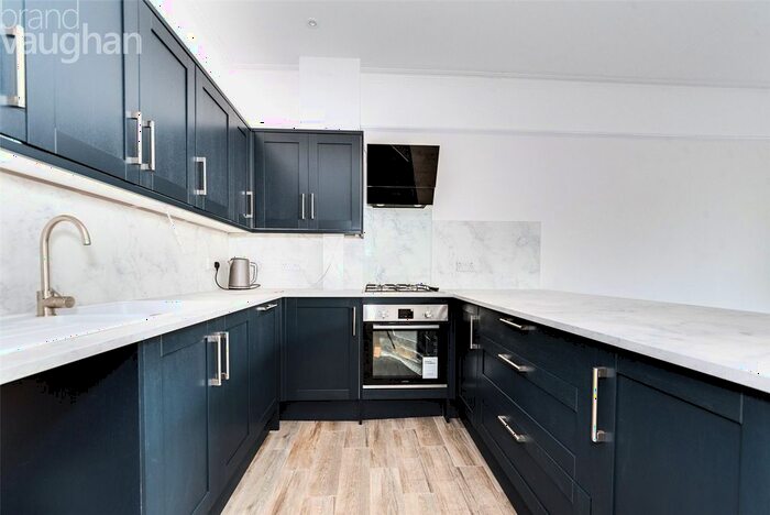 1 Bedroom Flat To Rent In Chesham Place, Brighton, East Sussex, BN2