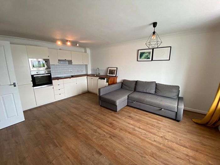 1 Bedroom Apartment To Rent In Seager Drive, Windsor Quay, CF11