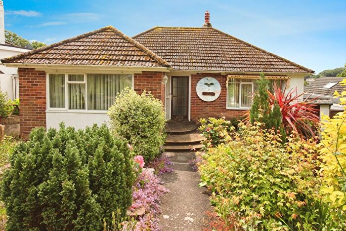 2 Bedroom Bungalow For Sale In Brunel Avenue, Torquay, Devon, TQ2
