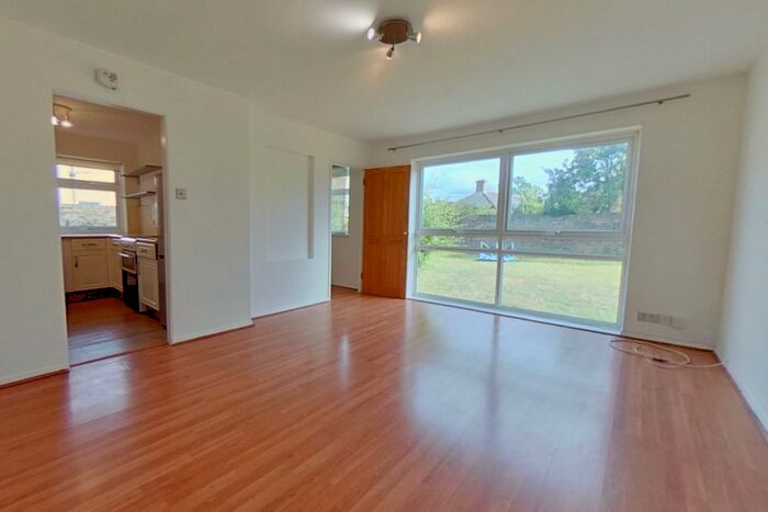 2 Bedroom Flat To Rent In Rushbury Court, Station Road, Hampton, TW12