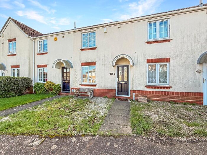2 Bedroom House For Sale In Dunoon Close, Braintree, CM7