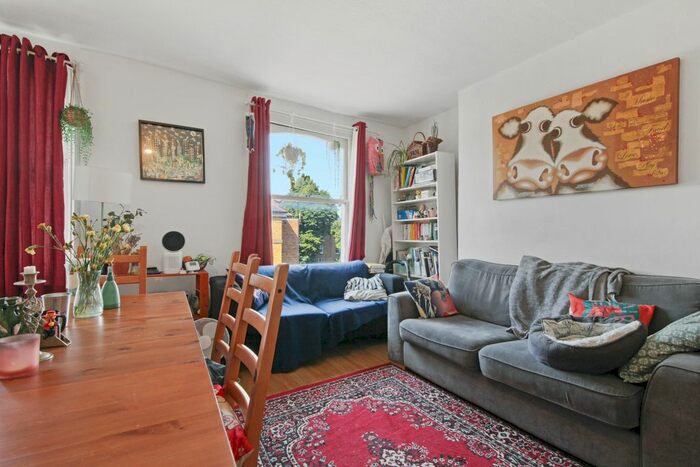 3 Bedroom Flat To Rent In Beresford Road, Highbury And Islington, N5