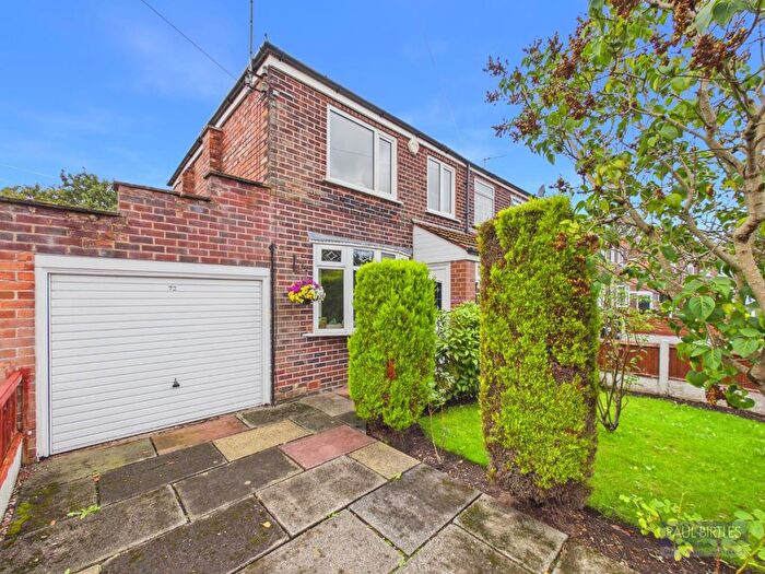 3 Bedroom Semi-detached House For Sale In 'river View', Redesmere Park, Flixton, Trafford, M41