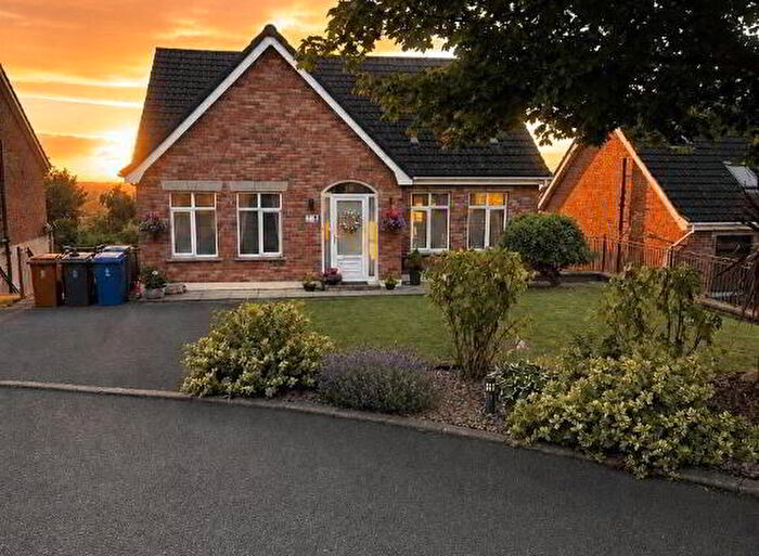 4 Bedroom Detached House For Sale In Lyndhurst View Close, Belfast, BT13