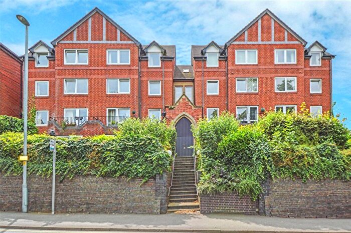 1 Bedroom Apartment To Rent In Ednall Lane, Bromsgrove, Worcestershire, B60