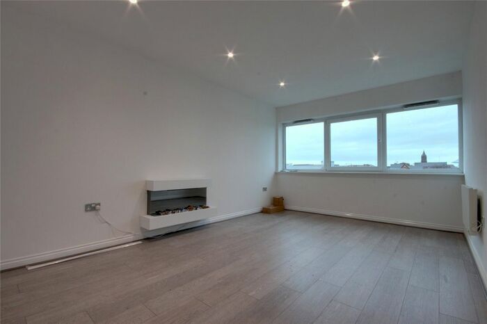 2 Bedroom Flat To Rent In Douglas Street, Middlesbrough TS4